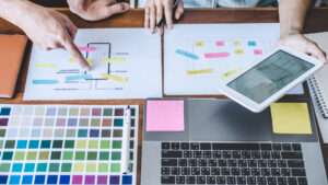 Team of Creative Web/Graphic Designer planning